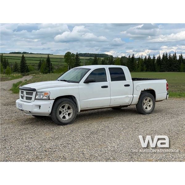 2008 DODGE DAKOTA 4 DOOR PICKUP