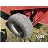 Image 11 : 1991 CASE 8465A ROUND BALER