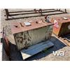 Image 4 : STEEL SQUARE FUEL TANK