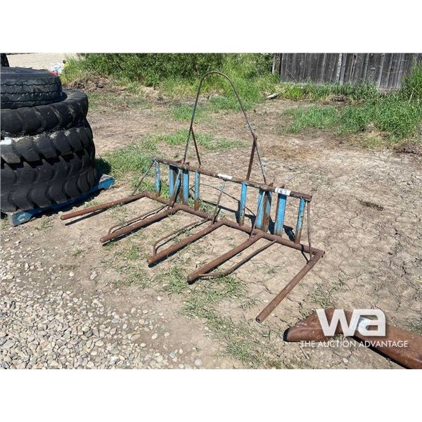 SQUARE BALE STOOKER FORK