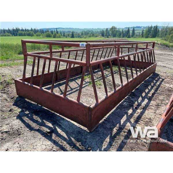 SQUARE PIPE BALE FEEDER