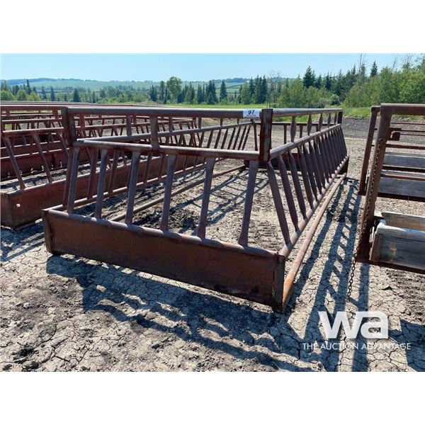 SQUARE PIPE BALE FEEDER