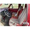 Image 6 : 1988 FORD F-250 E-CAB FLATDECK TRUCK