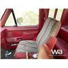 Image 7 : 1988 FORD F-250 E-CAB FLATDECK TRUCK