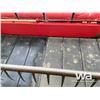 Image 13 : 1984 MASSEY FERGUSON 885 21 FT. SWATHER