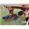 Image 7 : COCKSHUTT 3PT 3x14" PLOW