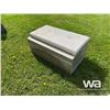 Image 2 : (2) ALUMINUM JOCKEY BOXES