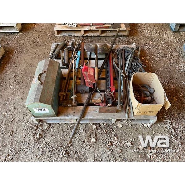 GREEN TOOL BOX, CLEVISES, JACKALL, ANCHORS