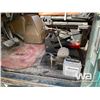 Image 11 : 1981 IHC S1900 T/A GRAIN TRUCK