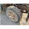 Image 14 : 1981 IHC S1900 T/A GRAIN TRUCK