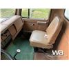 Image 7 : 1981 IHC 1924 T/A GRAIN TRUCK