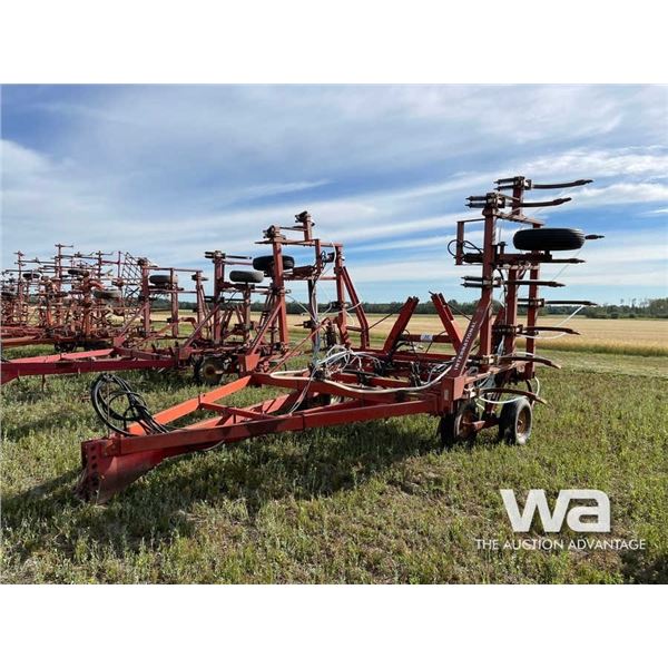 IHC 55 28 FT D/T CULTIVATOR