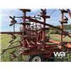 Image 10 : IHC 45 30 FT VIBRASHANK CULTIVATOR