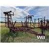 Image 2 : IHC 45 30 FT VIBRASHANK CULTIVATOR