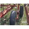 Image 6 : IHC 45 30 FT VIBRASHANK CULTIVATOR
