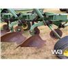 Image 6 : JOHN DEERE 3200 5X16" AUTO RESET PLOW