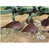Image 8 : JOHN DEERE 3200 5X16" AUTO RESET PLOW