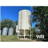 Image 5 : 2012 MERIDIAN 1620 HOPPER GRAIN BIN