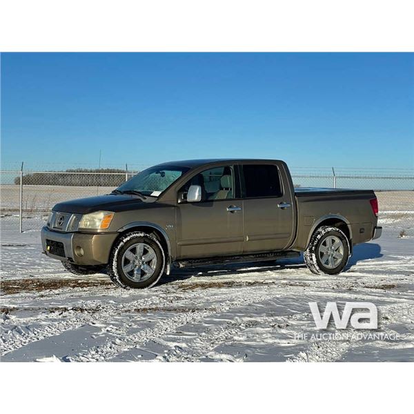 2004 NISSAN TITAN CREW CAB PICKUP