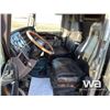 Image 6 : 2016 PETERBILT 367 TRI DRIVE SLEEPER TRUCK TRACTOR