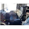 Image 7 : 2003 KENWORTH T800 TRI DRIVE SLEEPER TRUCK TRACTOR