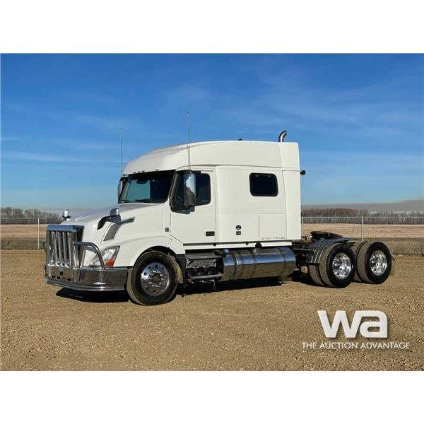 2015 VOLVO VNL T/A SLEEPER TRUCK TRACTOR