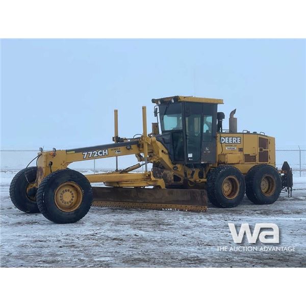 2004 JOHN DEERE 772CH SERIES 2 6WD MOTOR GRADER