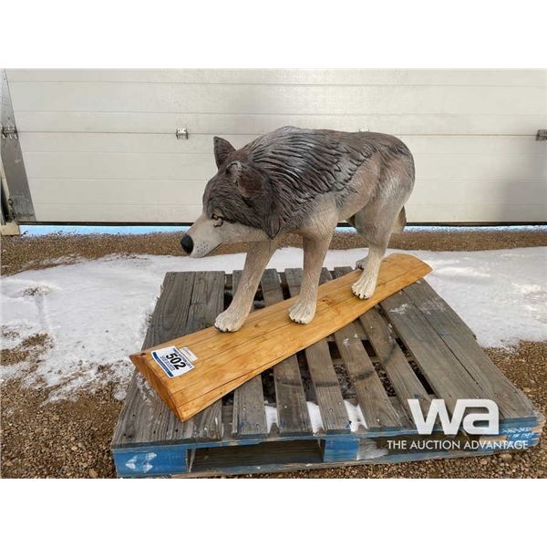TIMBERWOLF CHAINSAW CARVING