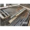 Image 6 : 25 +/- PEELED FENCE POLES