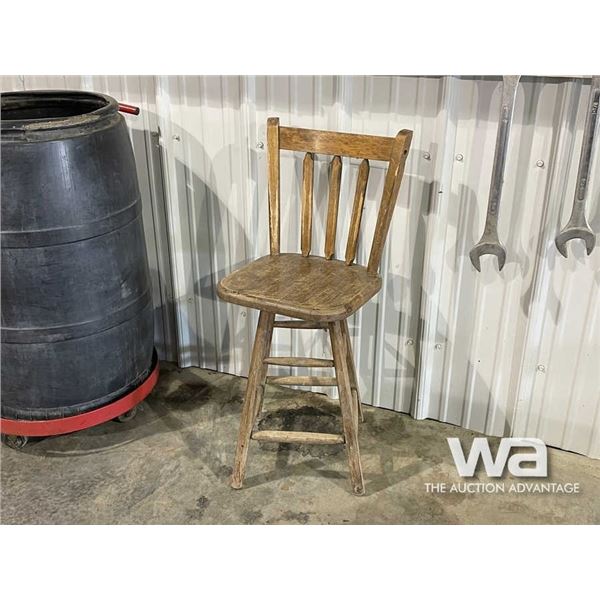 WOODEN SWIVEL CHAIR