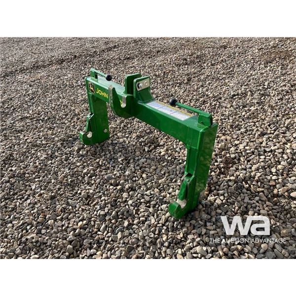 JOHN DEERE 3PT QUICK ATTACH
