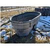 Image 2 : RUBBERMAID 100 GAL WATER TROUGH