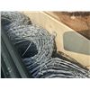 Image 11 : (UNUSED) QR4800 20 ROLLS BARBED WIRE