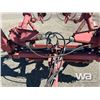 Image 15 : 10 WHEEL HAY RAKE