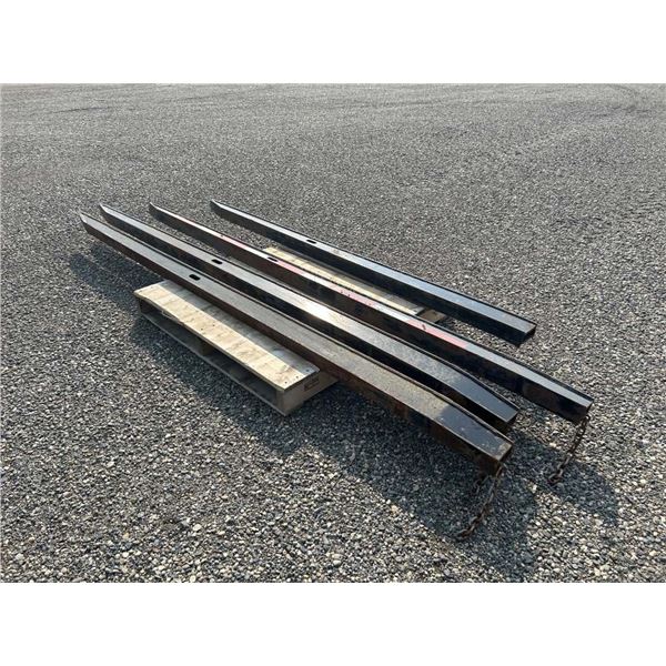 (4) LOG BUNK STAKES