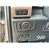 Image 12 : 2022 FORD F-450 PLATINUM CREW CAB DUALLY PICKUP