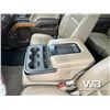 Image 7 : 2016 GMC SIERRA 3500 SLT CREW CAB PICKUP