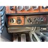 Image 19 : 2004 KENWORTH T800B T/A SLEEPER TRUCK TRACTOR