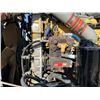 Image 34 : 2004 KENWORTH T800B T/A SLEEPER TRUCK TRACTOR