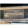Image 5 : 1995 INTERNATIONAL 4900 T/A DUMP TRUCK