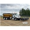 Image 2 : 2007 PETERBILT PB355 T/A SNOW PLOW TRUCK