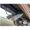 Image 49 : 1997 INTERNATIONAL 4900 T/A GRAIN TRUCK