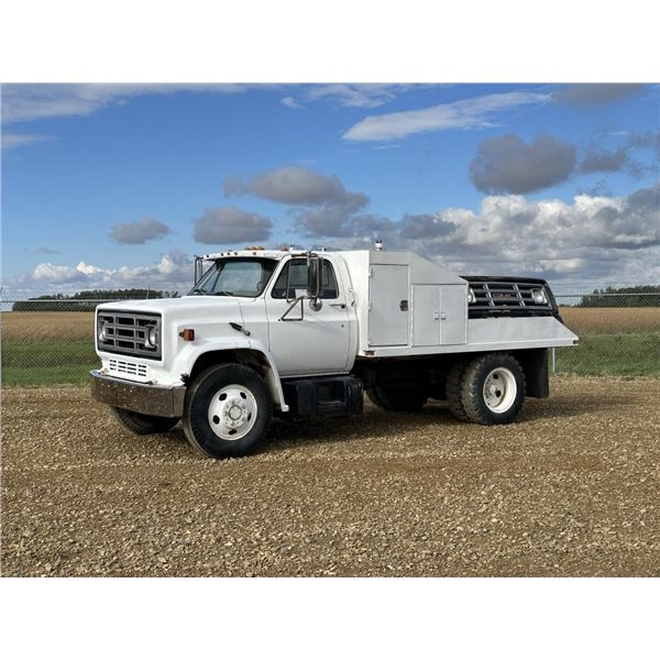 1980 GMC C6500 S/A SERVICE TRUCK