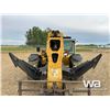 Image 22 : 2011 CAT TL1255 TELEHANDLER FORKLIFT