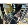 Image 6 : 1996 KOMATSU PC250LC-6L SHORT WOOD LOG LOADER