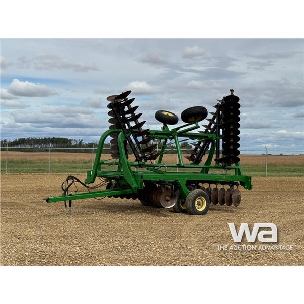 JOHN DEERE 235 35 FT. TANDEM DISC