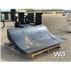 Image 2 : EXCAVATOR 90 IN. HYD. CHUCK BLADE