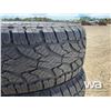 Image 6 : (4) GRIZZLY 275/60R20 TIRES
