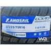 Image 5 : (4) LANDSAIL CLX-10 LT225/75R16 TIRES