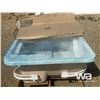 Image 5 : MAAX DOUBLE JACCUZI TUB